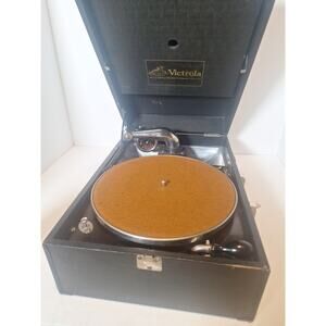 Victrola 35 Portable Suitcase Phonograph VG+ Working Original Victor 78 RPM